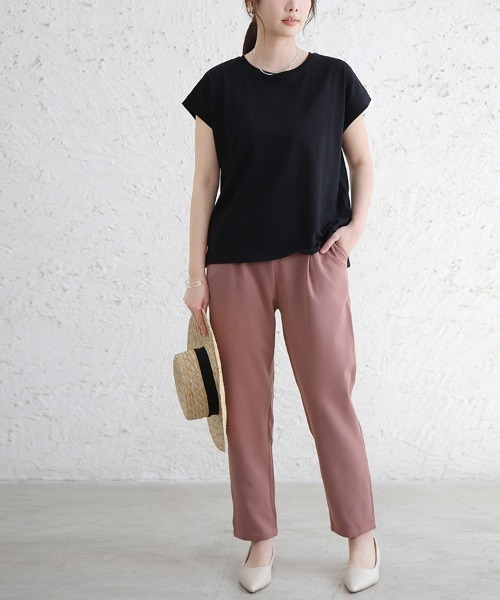 Doux Belle(ドゥーベル)の「コットン半袖シンプルTシャツ(Tシャツ/カットソー・レディース・ライトグリーン/グレー系その他/グレイッシュベージュ/ブラック/オフホワイト・MEDIUM)」の19枚目の写真
