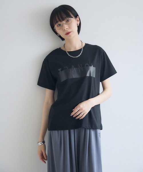 TRANOI(トラノイ)の「TRANOI. Tシャツ(Tシャツ/カットソー・レディース・ブラック/ホワイト・FREE)」の14枚目の写真