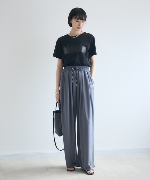 TRANOI(トラノイ)の「TRANOI. Tシャツ(Tシャツ/カットソー・レディース・ブラック/ホワイト・FREE)」の16枚目の写真