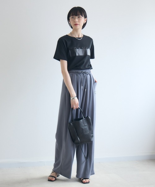 TRANOI(トラノイ)の「TRANOI. Tシャツ(Tシャツ/カットソー・レディース・ブラック/ホワイト・FREE)」の17枚目の写真