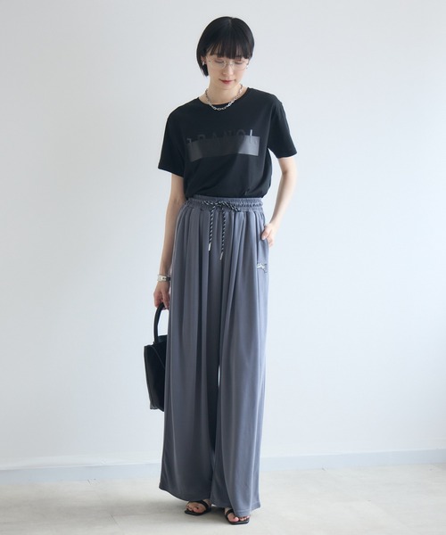 TRANOI(トラノイ)の「TRANOI. Tシャツ(Tシャツ/カットソー・レディース・ブラック/ホワイト・FREE)」の20枚目の写真