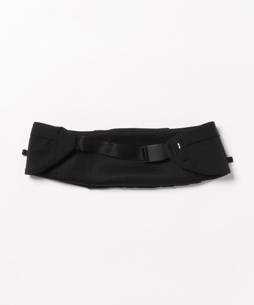 THE NORTH FACE(ザノースフェイス)の「【THE NORTH FACE/ザ ノースフェイス】PACER BELT(ボディバッグ/ウエストポーチ・メンズ・ブラック/グレー・FREE)」の4枚目の写真