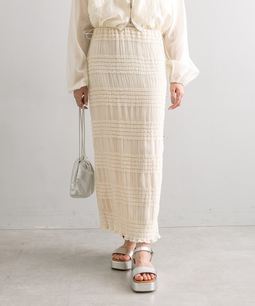 mline（エムライン）の「【サイズ展開あり】[mline]フリルティアードスカート（スカート・レディース・アイボリー/ブラック・1/2）」の2枚目の写真