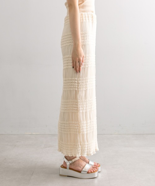 mline（エムライン）の「【サイズ展開あり】[mline]フリルティアードスカート（スカート・レディース・アイボリー/ブラック・1/2）」の12枚目の写真