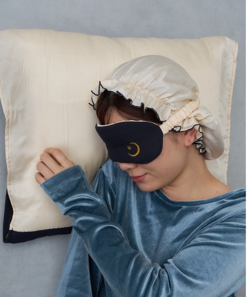 BIRTHDAY BAR（バースデイバー）の「Beauty Sleep Silk pillow cover 枕カバー（寝具・レディース・アイボリー・フリー）」の2枚目の写真