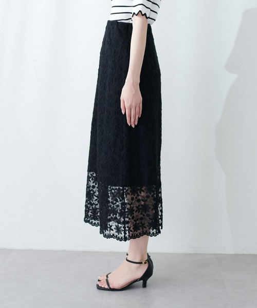 natural couture(ナチュラルクチュール)の「シアー刺繍Aラインスカート(スカート・レディース・オフホワイト/ブラック・FREE)」の15枚目の写真