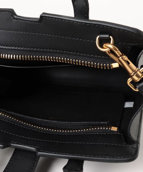 CHARLES & KEITH（チャールズ & キース）の「Cesiaセシア
