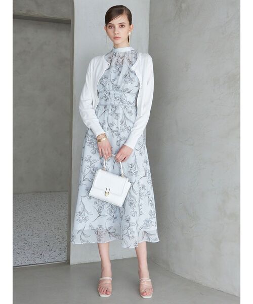 MERCURYDUO(マーキュリーデュオ)の「ビジューボタンニットカーディガン(カーディガン/ボレロ・レディース・オフホワイト/ブルー/ブラック/ラベンダー/ベージュ・FREE)」の6枚目の写真