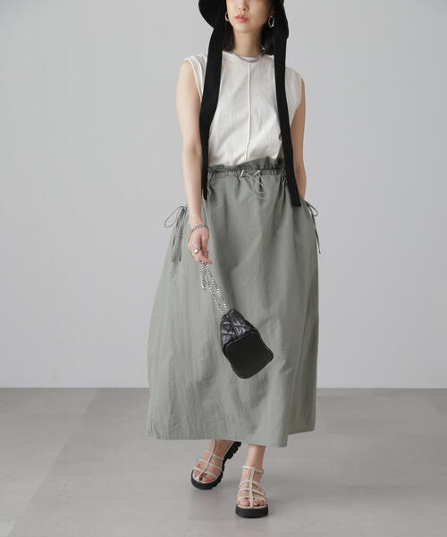 FREE'S MART（フリーズマート）の「◆カットドッキングウエストドロストワンピース（ワンピース・レディース・ホワイト/ライトグリーン/ブラック・SMALL/MEDIUM）」の3枚目の写真