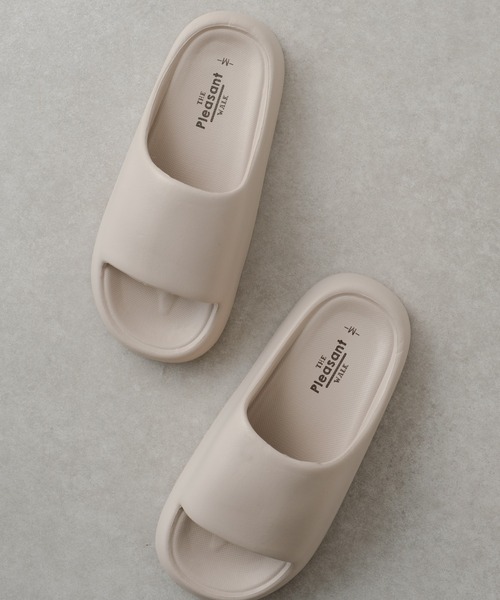 COLONY 2139（コロニートゥーワンスリーナイン）の「EVAバンドサンダル（サンダル・レディース・ブラック/グレー/グリーン・MEDIUM/LARGE）」の11枚目の写真