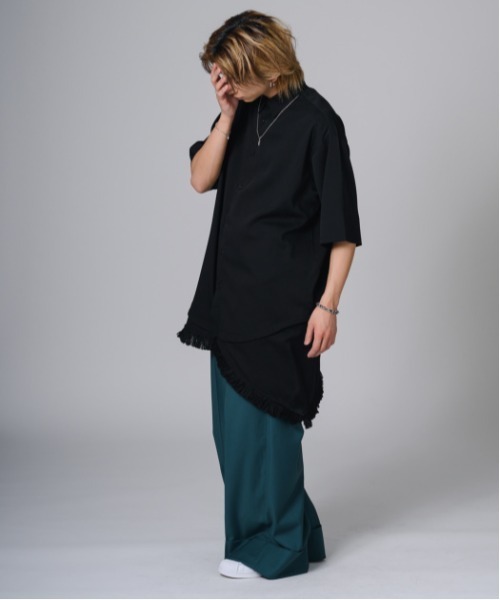 REGIEVO(レジエボ)の「REGIEVO 袖フリンジ2WAYシャツ(シャツ/ブラウス・メンズ・オフホワイト/ブラック・L/M)」の19枚目の写真