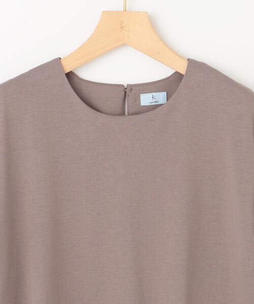 組曲(クミキョク)の「【UVケア・接触冷感】GIZAプレーティング天竺フリルスリーブ Tシャツ(Tシャツ/カットソー・レディース・ブラウン系/アイボリー系/ピンク系/ブラック系・5/6/7)」の11枚目の写真