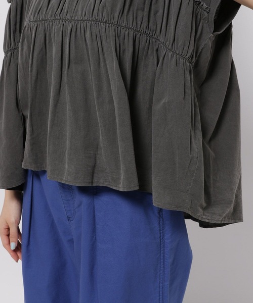 niko and...（ニコアンド）の「ドッキングギャザープルオーバー（Tシャツ/カットソー・レディース・ピンク/チャコール/パープル/オフホワイト・MEDIUM/LARGE）」の18枚目の写真