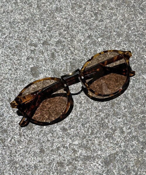 CPCM（シーピーシーエム）の「調光レンズサングラス（サングラス・レディース・ホワイト/ブラウン/ブラック系その他/ブラック/ブラック系その他2・FREE）」の21枚目の写真