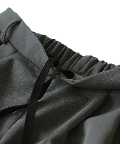 antiqua(アンティカ)の「タックパンツ(その他パンツ・レディース・ブラック/グレー・R/P)」の17枚目の写真