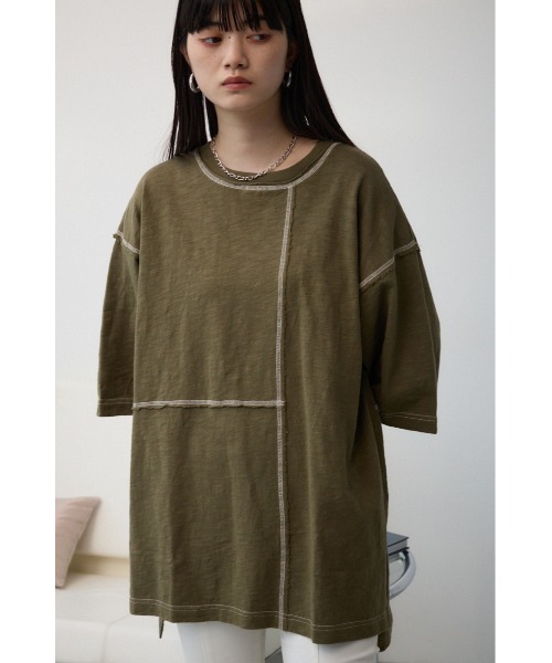 AZUL by moussy（アズールバイマウジー）の「ビッグチュニックシャツ（Tシャツ/カットソー・レディース・カーキ/スモークグレー・FREE）」の8枚目の写真