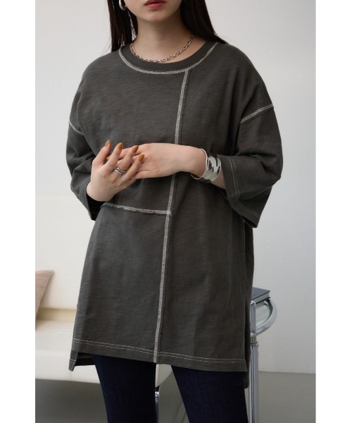 AZUL by moussy（アズールバイマウジー）の「ビッグチュニックシャツ（Tシャツ/カットソー・レディース・カーキ/スモークグレー・FREE）」の18枚目の写真