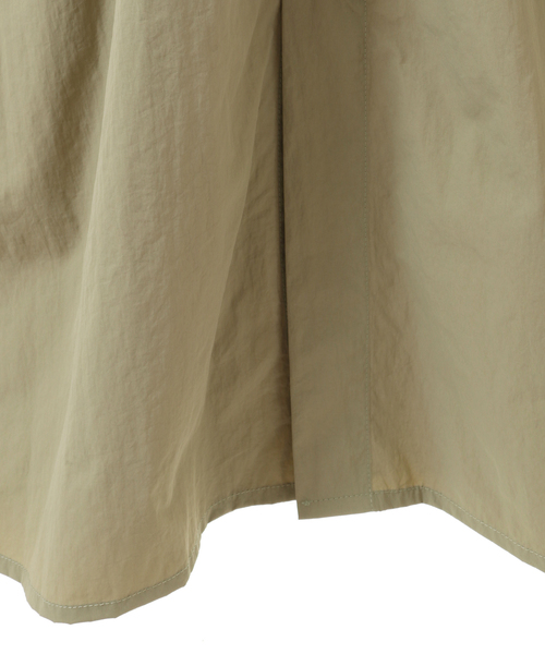 SOFFITTO（ソフィット）の「サイドラインバッククロスジャンパースカート(取り扱い店舗限定)（ワンピース・レディース・ブラック/カーキ/ベージュ・FREE）」の10枚目の写真