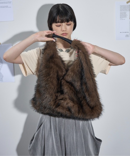 THE YOn（ザヨン）の「エコファートライアングルトートバッグ（トートバッグ・レディース・グレー/ベージュ/ブラウン・FREE）」の9枚目の写真