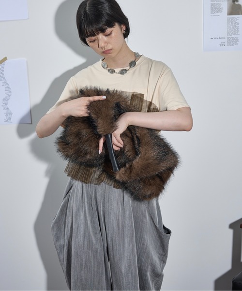 THE YOn（ザヨン）の「エコファートライアングルトートバッグ（トートバッグ・レディース・グレー/ベージュ/ブラウン・FREE）」の5枚目の写真