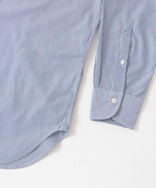 URBAN RESEARCH DOORS（アーバンリサーチドアーズ）の「『イージーケア』LIFE STYLE TAILOR　セミワイド細ストライプシャツ（シャツ/ブラウス・メンズ・ブルー系その他・37/39/41/43）」の4枚目の写真
