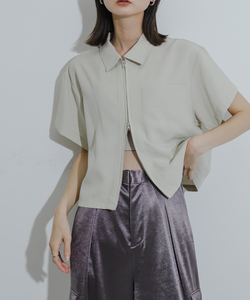 SENSE OF PLACE by URBAN RESEARCH(センスオブプレイスバイアーバンリサーチ)の「『UR TECH DRYLUXE』Wジップシャツ(シャツ/ブラウス・レディース・ネイビー/ライトベージュ/ライトブルー・ONE)」の5枚目の写真