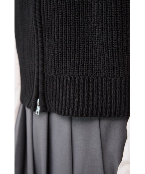 AZUL by moussy(アズールバイマウジー)の「ジップアップニットベスト(ベスト・レディース・アイボリー/ブラック/グレー・FREE)」の15枚目の写真