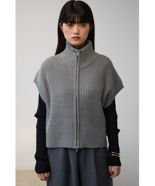 AZUL by moussy(アズールバイマウジー)の「ジップアップニットベスト(ベスト・レディース・アイボリー/ブラック/グレー・FREE)」の10枚目の写真