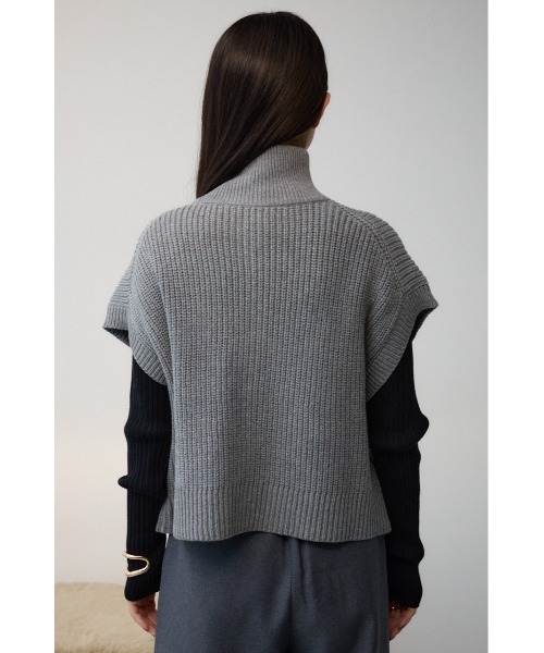 AZUL by moussy(アズールバイマウジー)の「ジップアップニットベスト(ベスト・レディース・アイボリー/ブラック/グレー・FREE)」の8枚目の写真