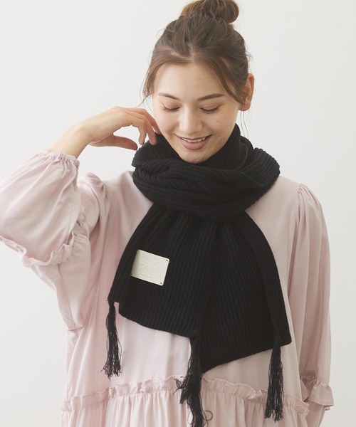 MILKFED.（ミルクフェド）の「LOGO PATCH RIB SCARF（マフラー・レディース・マルチ/ブラック/アッシュ/ベージュ・ONE SIZE）」の22枚目の写真