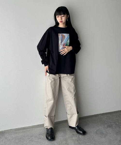 feepur(フェピュール)の「ニュアンスグラフィックビッグロンTee(Tシャツ/カットソー・レディース・ブラック/オフホワイト・MEDIUM)」の21枚目の写真