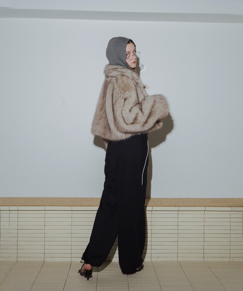 フェイクファーショート丈ダブルジップジャケット（ブルゾン）｜Mili