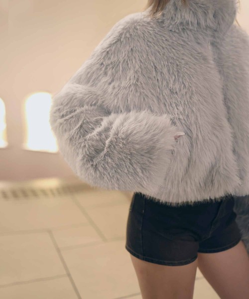 ファージャケット　短丈 フェイクファーショート丈ダブルジップジャケット（ブルゾン