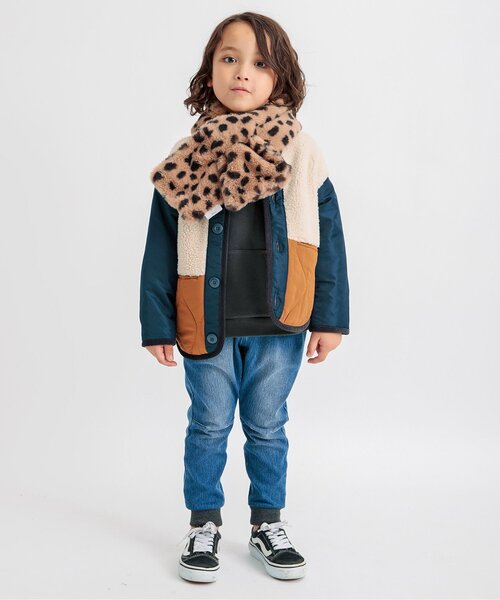 BREEZE(ブリーズ)の「イロイロパッチトレーナー(スウェット・キッズ・ブラック/オフホワイト/オレンジ/パープル/ブラウン/グリーン/レインボー・80/90/100/110/120/130/140/150)」の12枚目の写真