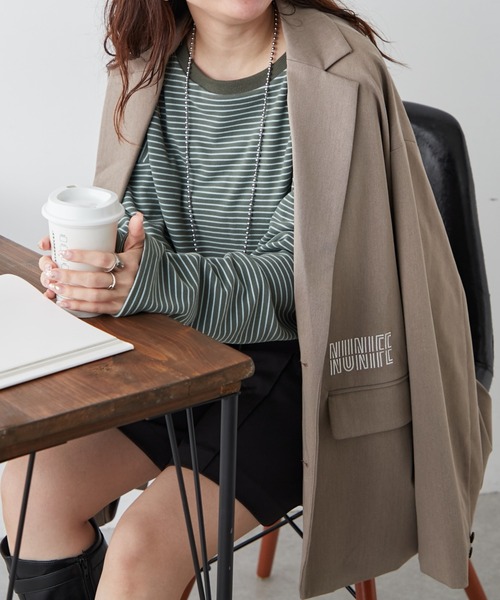 NUNIFE(ユニフィー)の「【UNISEX】刺繍入りテーラード(テーラードジャケット・レディース・ブラック/ライトブラウン/チャコールグレー・FREE)」の19枚目の写真