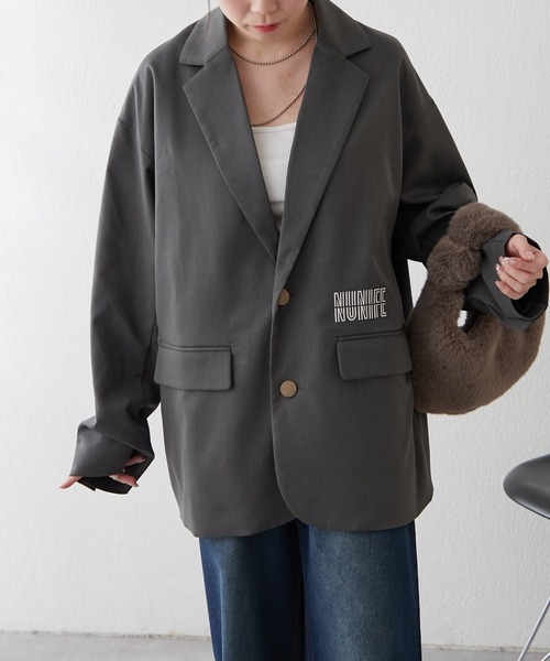 NUNIFE(ユニフィー)の「【UNISEX】刺繍入りテーラード(テーラードジャケット・レディース・ブラック/ライトブラウン/チャコールグレー・FREE)」の13枚目の写真