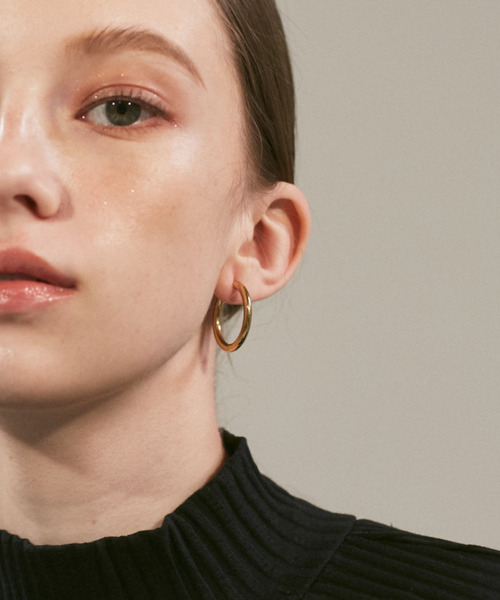 ciite' surgical stainless（シーテサージカルステンレス）の「【 金属アレルギー対応 】 シンプルフープピアス サージカルステンレス   (両耳用)（ピアス（両耳用）・レディース・シルバー/ゴールド/ピンクゴールド・FREE）」の4枚目の写真