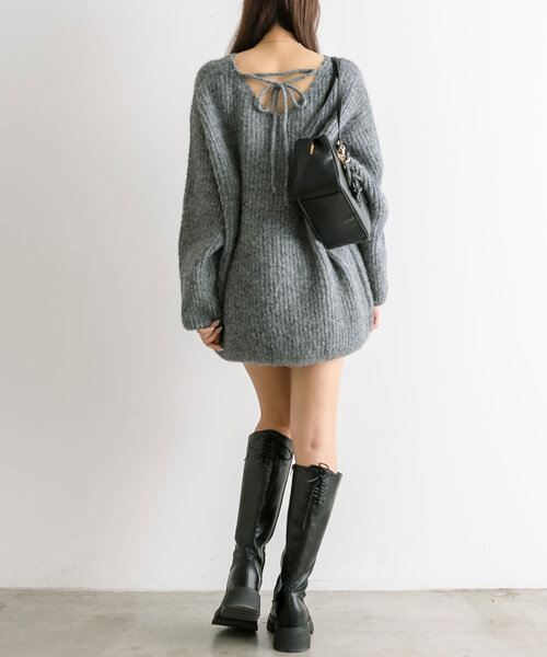 OLIVE des OLIVE（オリーブデオリーブ）の「後ろリボンチュニックプルオーバー（ワンピース・レディース・チャコールグレー/アイボリー/ブラウン/ピンク・FREE）」の22枚目の写真