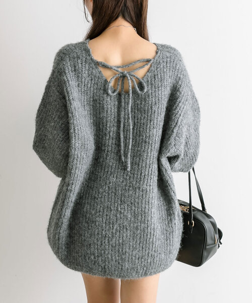 OLIVE des OLIVE（オリーブデオリーブ）の「後ろリボンチュニックプルオーバー（ワンピース・レディース・チャコールグレー/アイボリー/ブラウン/ピンク・FREE）」の5枚目の写真