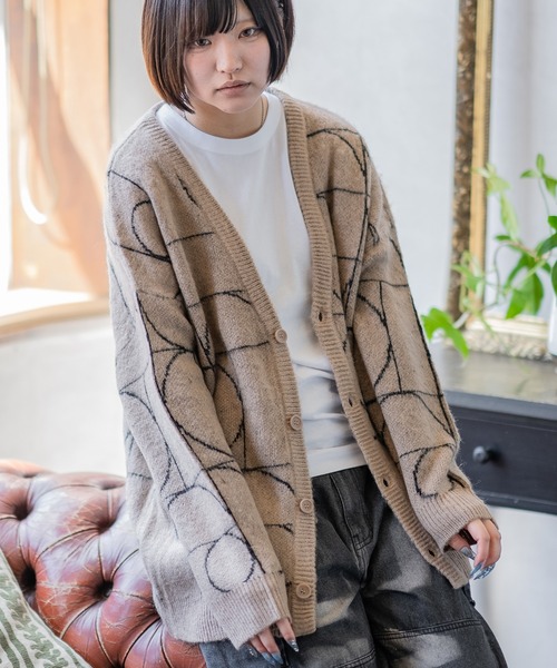 improves（インプローブス）の「無地＆総柄 モヘアタッチ ニット カーディガン（カーディガン/ボレロ・メンズ・グレー/グレー系/ベージュ系1/ホワイト系3/ブラック系4/ブラック/ワイン/ホワイト系2/グレー系3/ブラック系5/ブラック系6/ベージュ/マスタード/カーキ系/ベージュ系5/ブラック系1/ベージュ系2/ブラウン系4/レッド系6・MEDIUM/LARGE）」の15枚目の写真