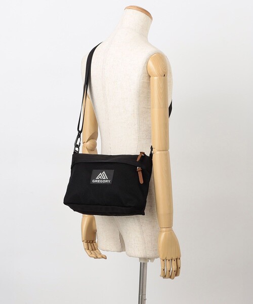 GREGORY(グレゴリー)の「GREGORY/グレゴリー エンベロップショルダープラス/ショルダーバッグ(ショルダーバッグ・メンズ・ブラック/その他9・フリ-)」の8枚目の写真