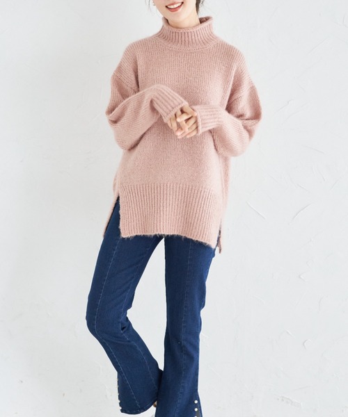 tocco closet(トッコ クローゼット)の「ハイネックドロップショルダーニットプルオーバー(ニット/セーター・レディース・ピンク/オフホワイト・M)」の8枚目の写真