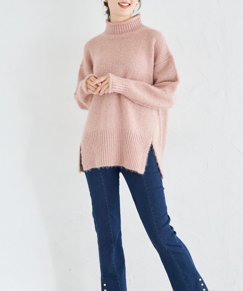 tocco closet(トッコ クローゼット)の「ハイネックドロップショルダーニットプルオーバー(ニット/セーター・レディース・ピンク/オフホワイト・M)」の9枚目の写真