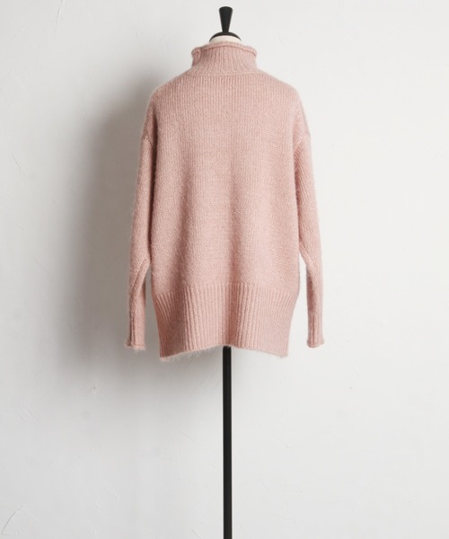 tocco closet(トッコ クローゼット)の「ハイネックドロップショルダーニットプルオーバー(ニット/セーター・レディース・ピンク/オフホワイト・M)」の16枚目の写真