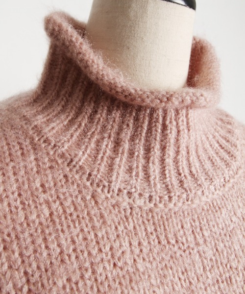 tocco closet(トッコ クローゼット)の「ハイネックドロップショルダーニットプルオーバー(ニット/セーター・レディース・ピンク/オフホワイト・M)」の18枚目の写真