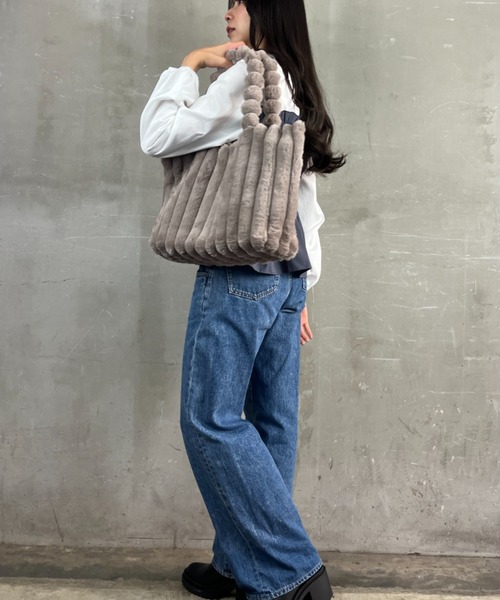 もこもこファー★OnitsukaTiger★トートバッグ フェイクファー ファートート ファーバッグ トート 秋冬バッグ 冬 バッグ