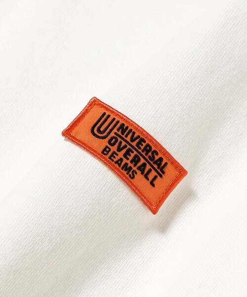 BEAMS（ビームス）の「【別注】UNIVERSAL OVERALL / ロゴ ロングスリーブ Tシャツ（Tシャツ/カットソー・メンズ・ホワイト/ブラック/ネイビー・LARGE/MEDIUM/X-LARGE/SMALL）」の22枚目の写真