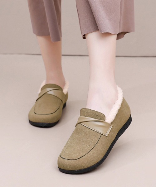 Miniministore(ミニミニストア)の「ファーモカシンシューズ レディース裏起毛(モカシン/デッキシューズ・レディース・ベージュ/ブラウン/ブラック・22.5cm/23.0cm/23.5cm/24.0cm/24.5cm)」の1枚目の写真