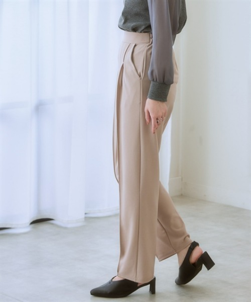 nissen(ニッセン)の「ジレセットアップ(ペプラムジレ+パンツ)(スーツセット・レディース・ブラック/ベージュ・LL/L/M/S/3L)」の8枚目の写真