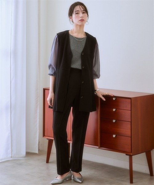 nissen(ニッセン)の「ジレセットアップ(ペプラムジレ+パンツ)(スーツセット・レディース・ブラック/ベージュ・LL/L/M/S/3L)」の9枚目の写真